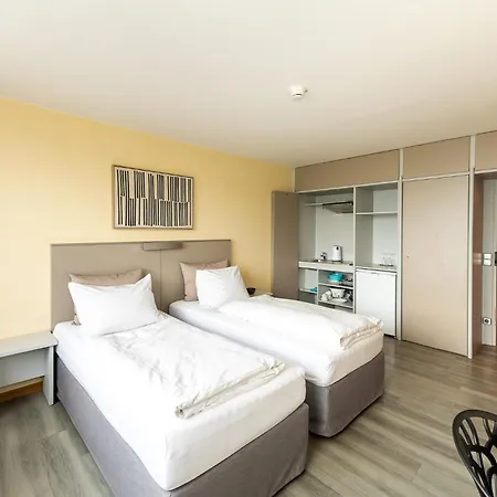 City Hotel Heilbronn Otel Heilbronn