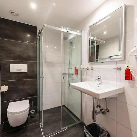 Отель City Hotel Heilbronn Хейльбронн