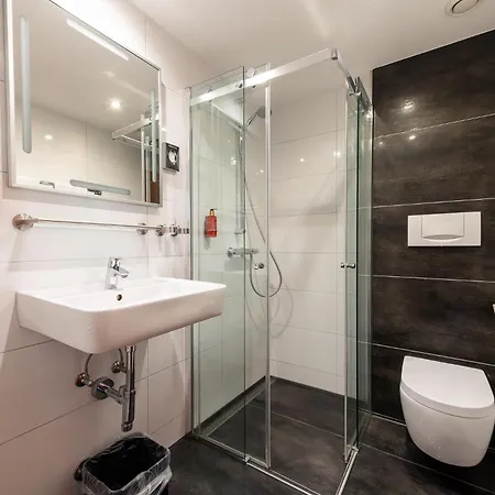 City Hotel Heilbronn Otel Heilbronn