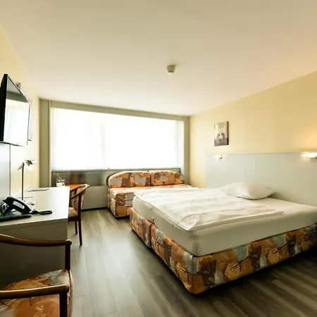 City Hotel Heilbronn Hotell Heilbronn