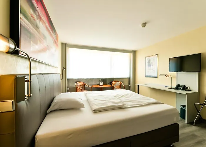 מלון City Hotel Heilbronn היילברון