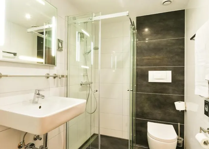 City Hotel Heilbronn 3*